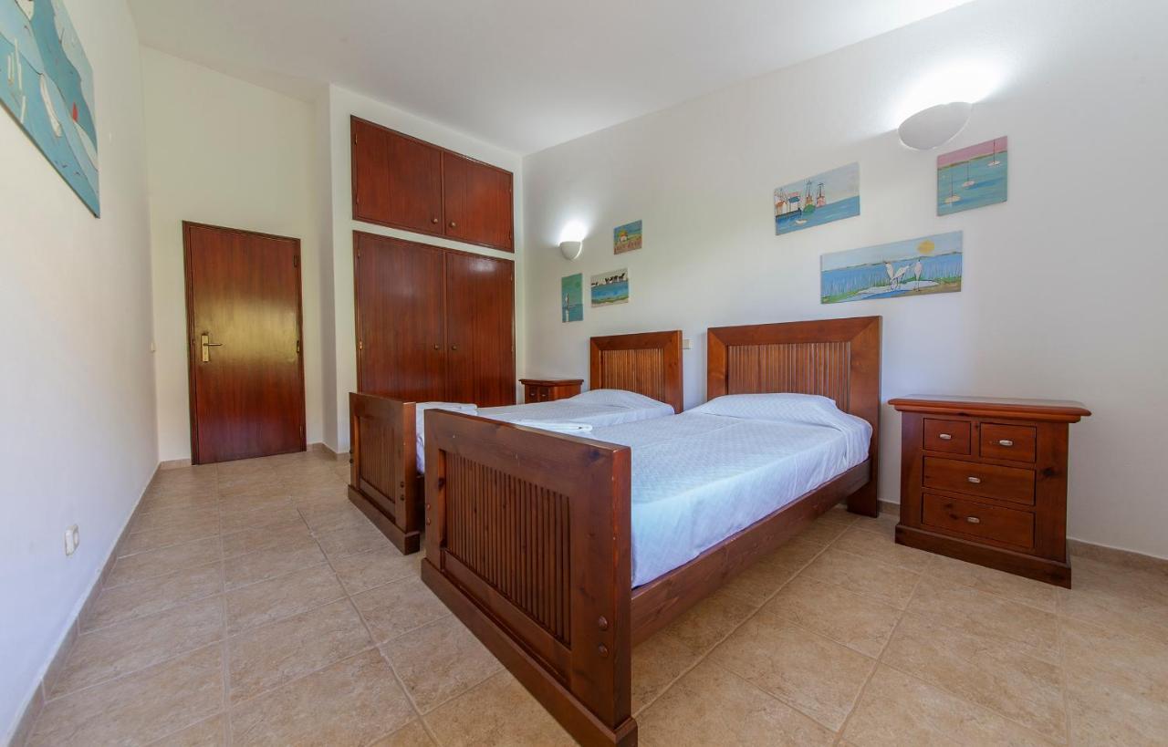 N - Astonishing Bay View Guesthouse Лагуш Экстерьер фото